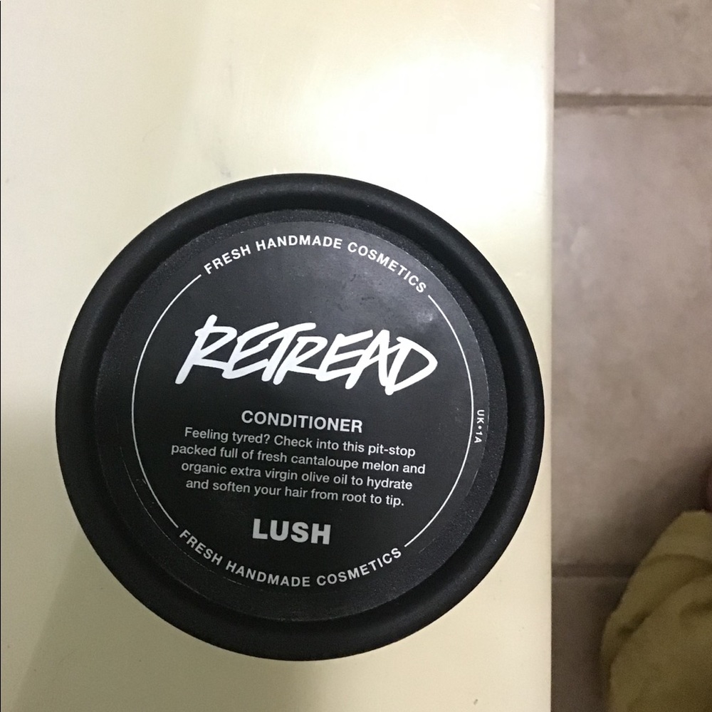 LUSH Retread Hair Conditioner